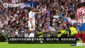 西媒解读姆巴佩比赛中肢体语言：很不满，因为队友不传球给他