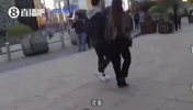 路人疯狂痛骂内维尔：你是个十足的混蛋！ 自家的球迷都反对你