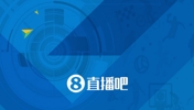 很危险！纽约街头球迷庆祝，将路障直接扔到人的头顶！